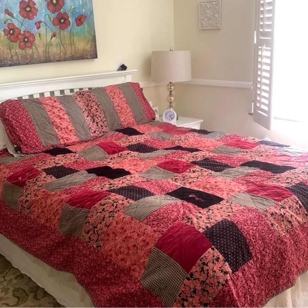 April Cornell Full/Double Vintage Reversible Bed Patchwork Quilt Roses Cherubs - Picture 13 of 14